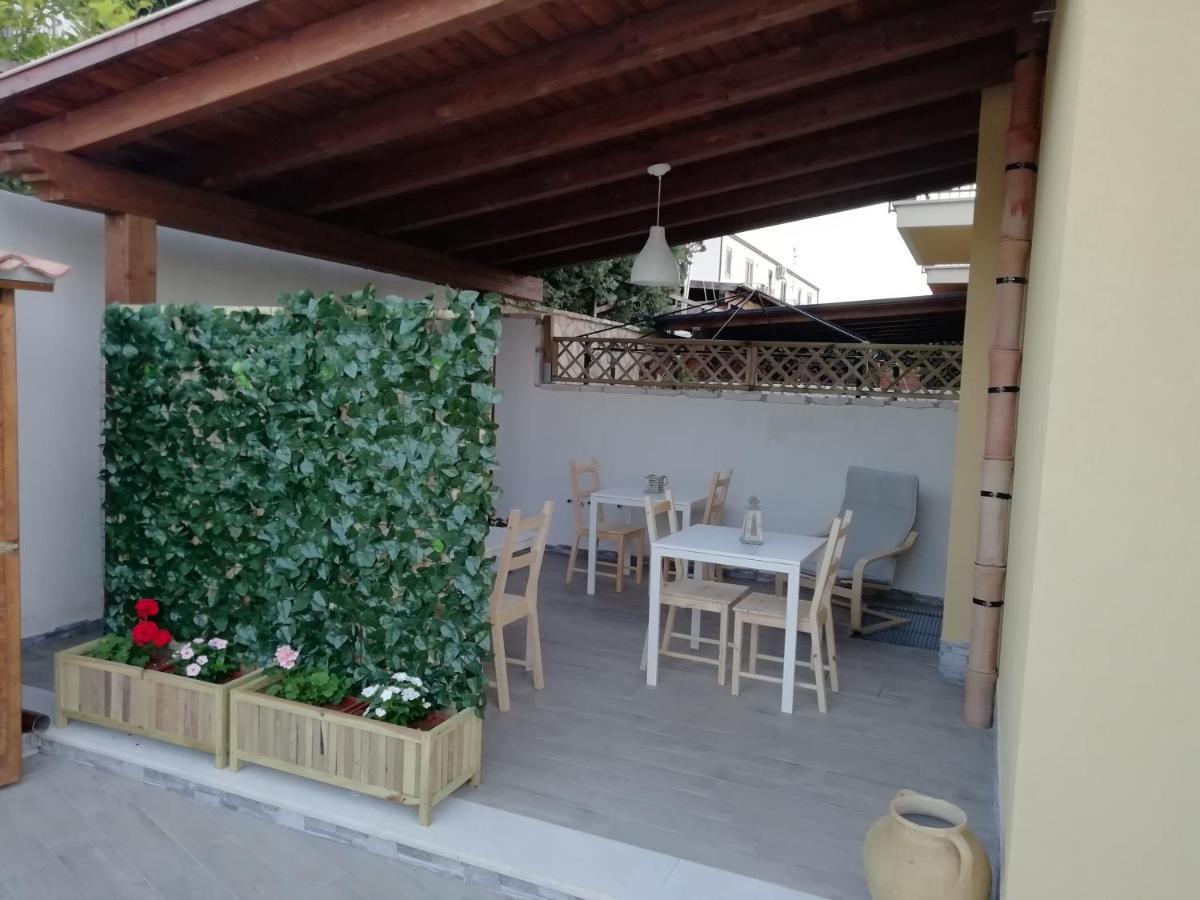 Dove Sorge Il Sole Bed & Breakfast Custonaci Exterior photo